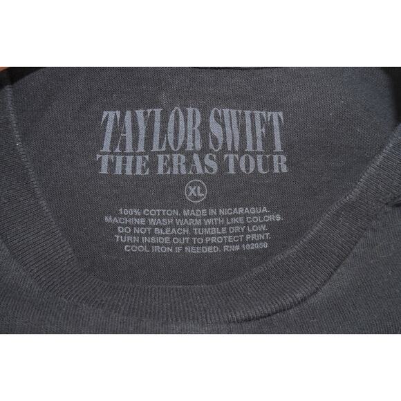 Taylor Swift Eras Tour Concert T-Shirt XL Black Purple Graphic Tee Tour Dates - Picture 3 of 4